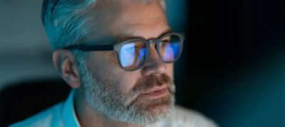 batch trong kinh chong anh sang xanh 2 800x358 1 4