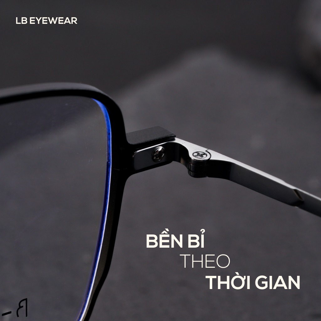 gong kinh can titan 1
