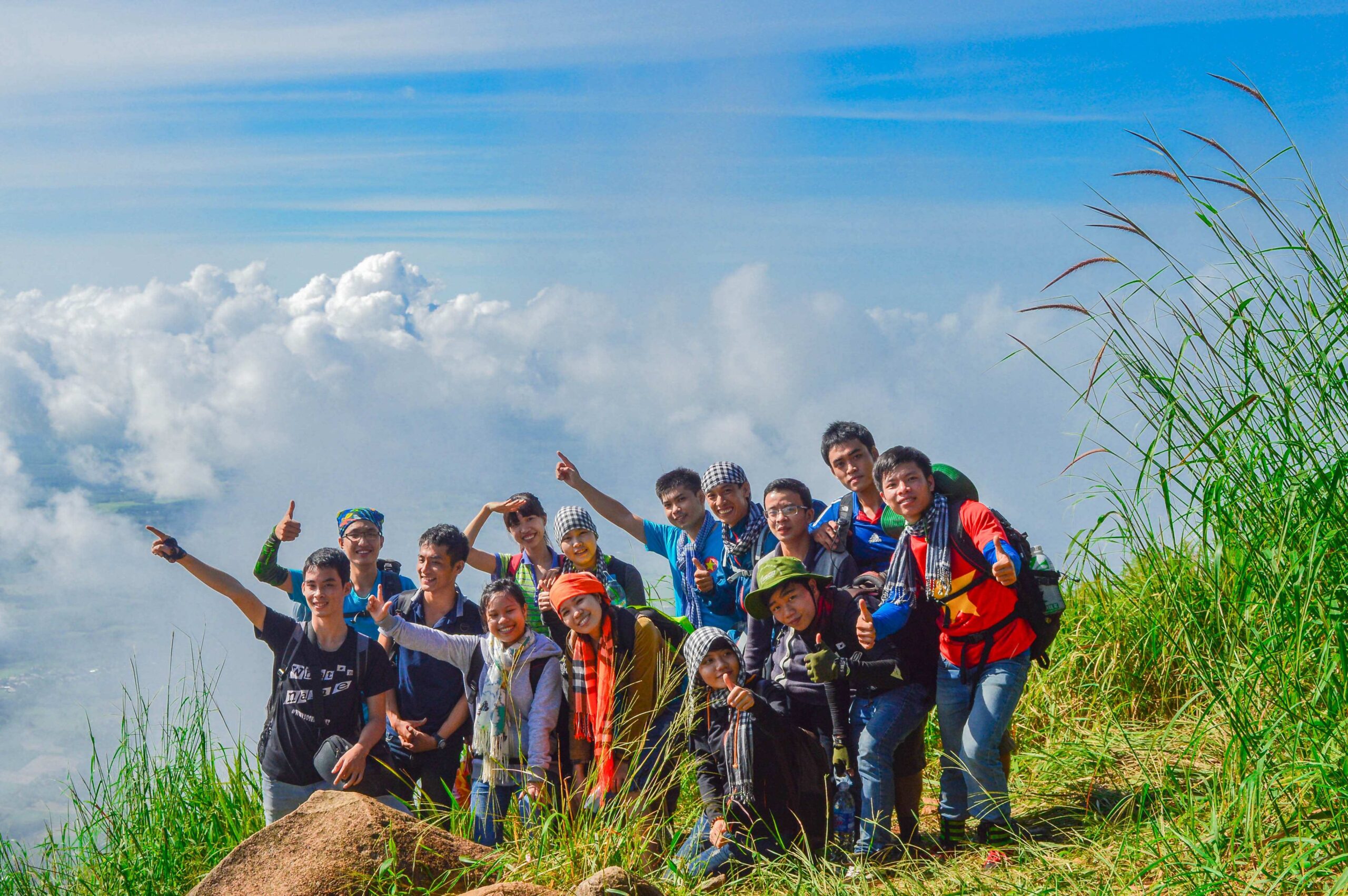 9 ngon nui hap dan nhat dinh ban phai hiking 1 lan wetrekvn scaled 1