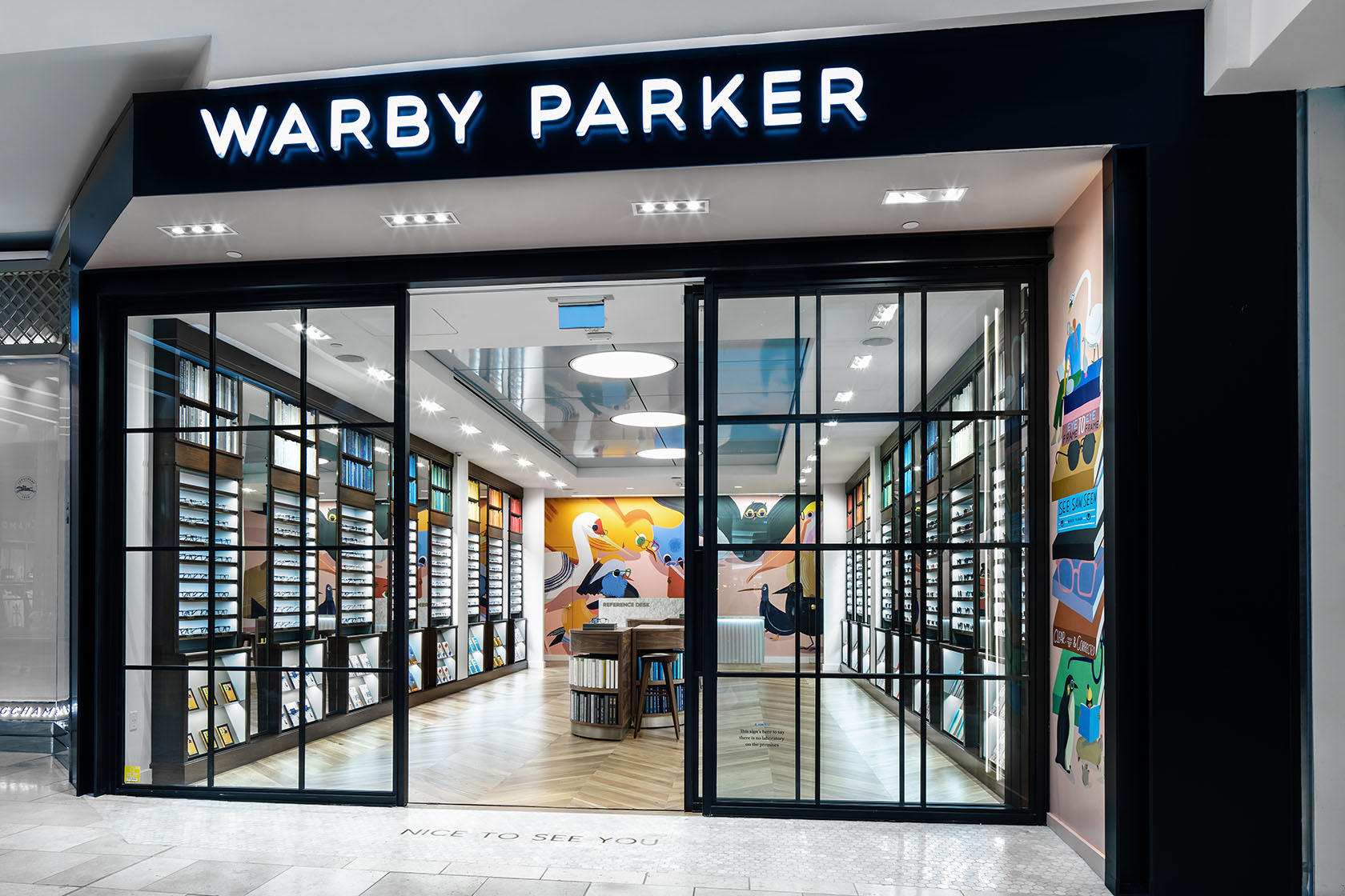 cửa hàng Warby Parker