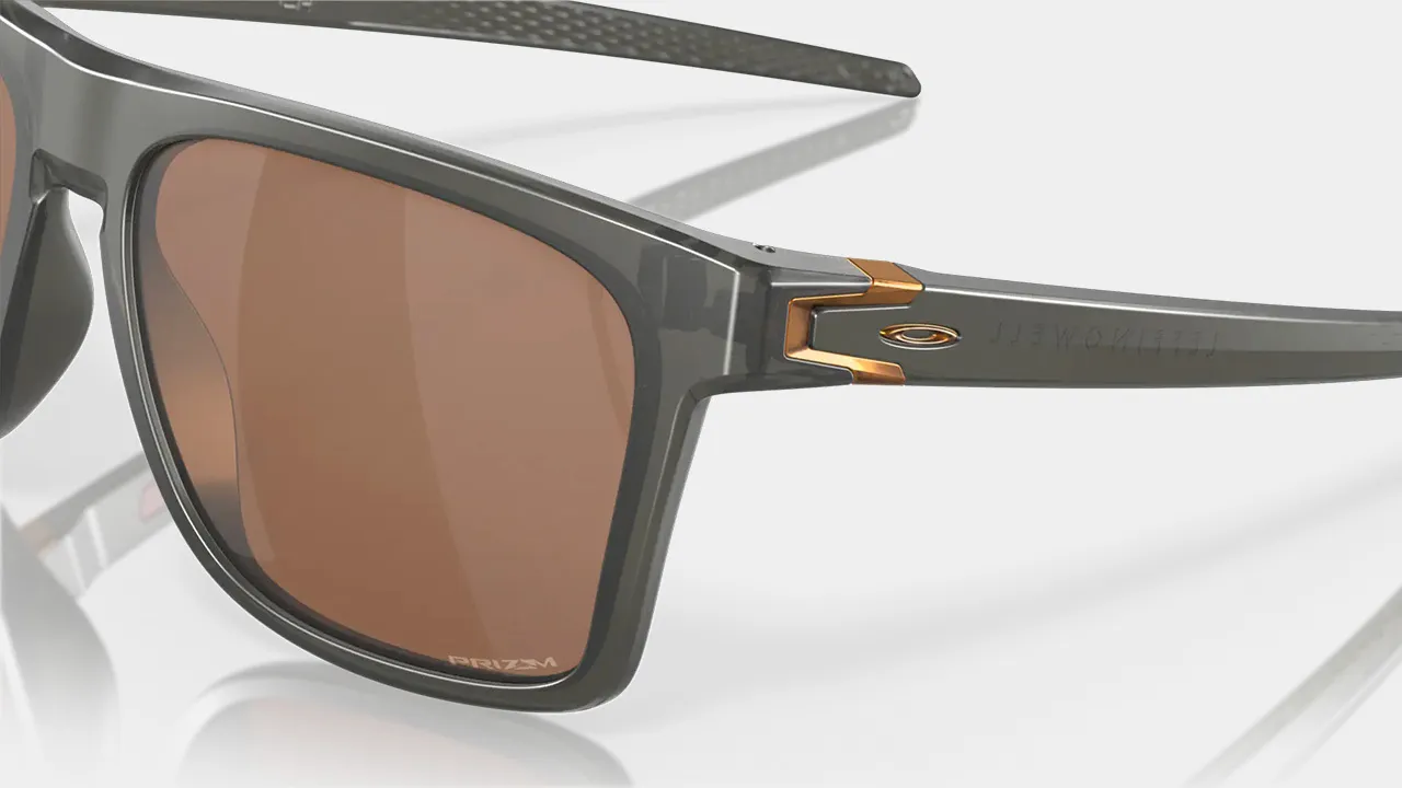 kính mát đạp xe Oakley